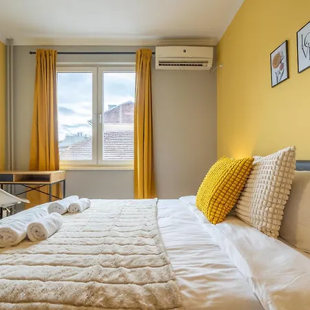 Apartament Golden Glow *