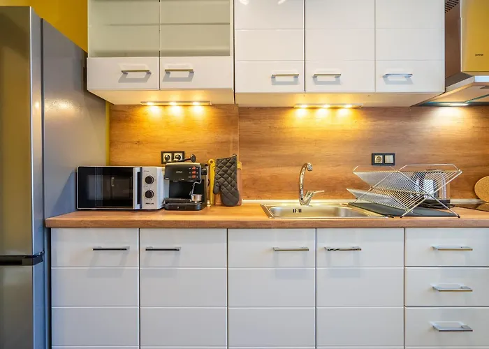 Golden Glow Apartament